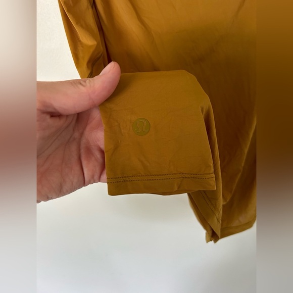 2021 Lululemon Lightweight Jersey Tank Top Size 8 - Picture 6 of 6